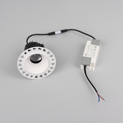 57bc8695010f19665eed15eea7afe3a5